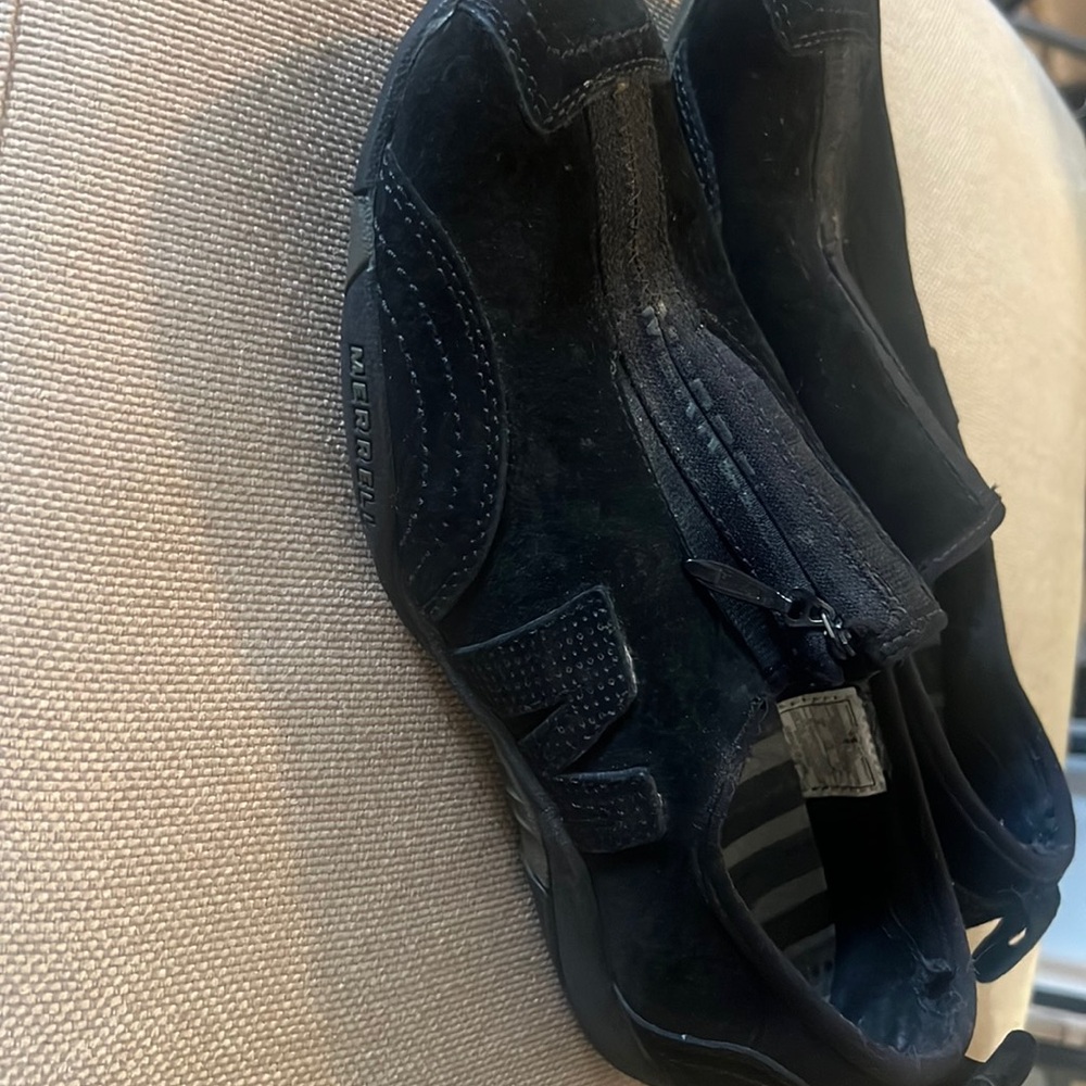 Womens Merrell Size 6